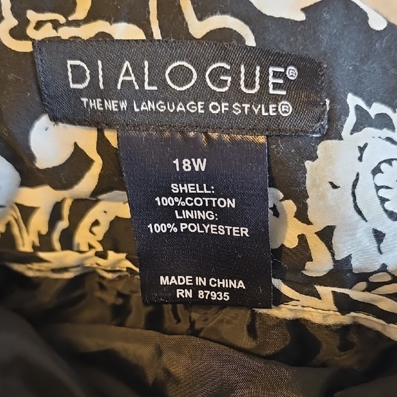 Dialogue Black and White Paisley Cotton Skirt Office Lightweight Size 18W Pleat - Picture 6 of 6